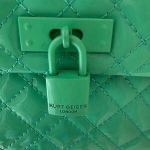 Kurt Geiger crossbody/shoulder bag Turquoise Green Lock design. NWT patent leath